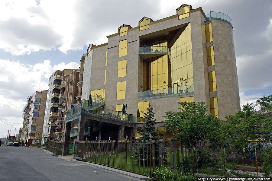 Прогулка по Еревану Прогулка по Еревану