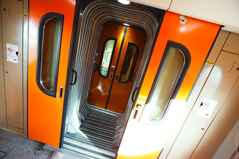 Двухэтажный поезд Москва — Адлер Двухэтажный поезд Москва — Адлер