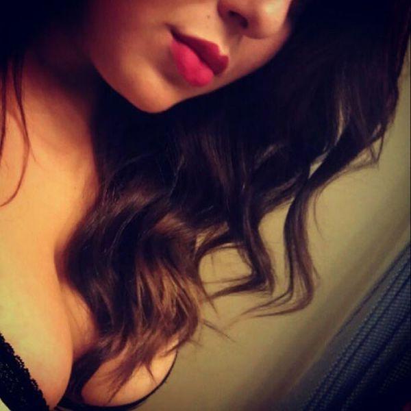 Девушки с сексуальными губами (35 фото)