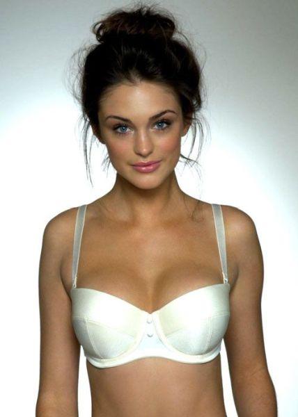 Девушки с сексуальными губами (35 фото)