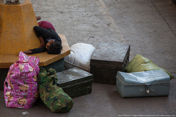 Как ездят на электричках в Юго-Восточной Азии