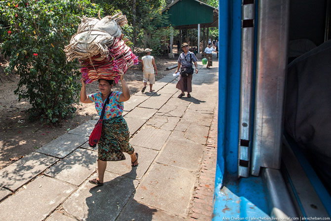 Как ездят на электричках в Юго-Восточной Азии