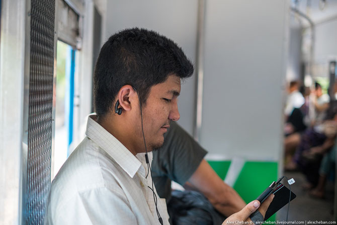 Как ездят на электричках в Юго-Восточной Азии