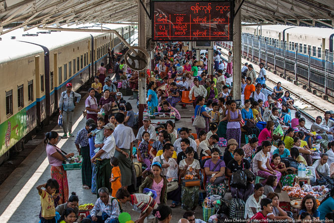 Как ездят на электричках в Юго-Восточной Азии