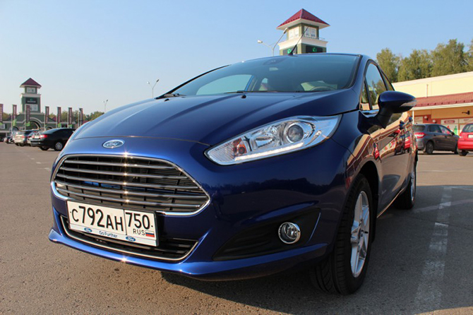 Пробуем седан Ford Fiesta 2015 «на вкус»