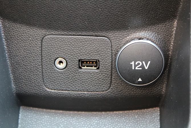 Пробуем седан Ford Fiesta 2015 «на вкус»