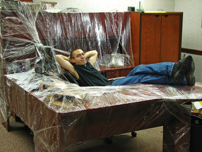 Несколько идей для розыгрыша коллег, вернувшихся из отпуска