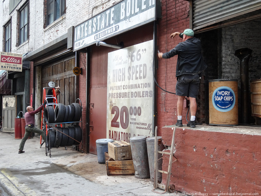 На съемочной площадке фильма Стивена Спилберга На съемочной площадке фильма Стивена Спилберга