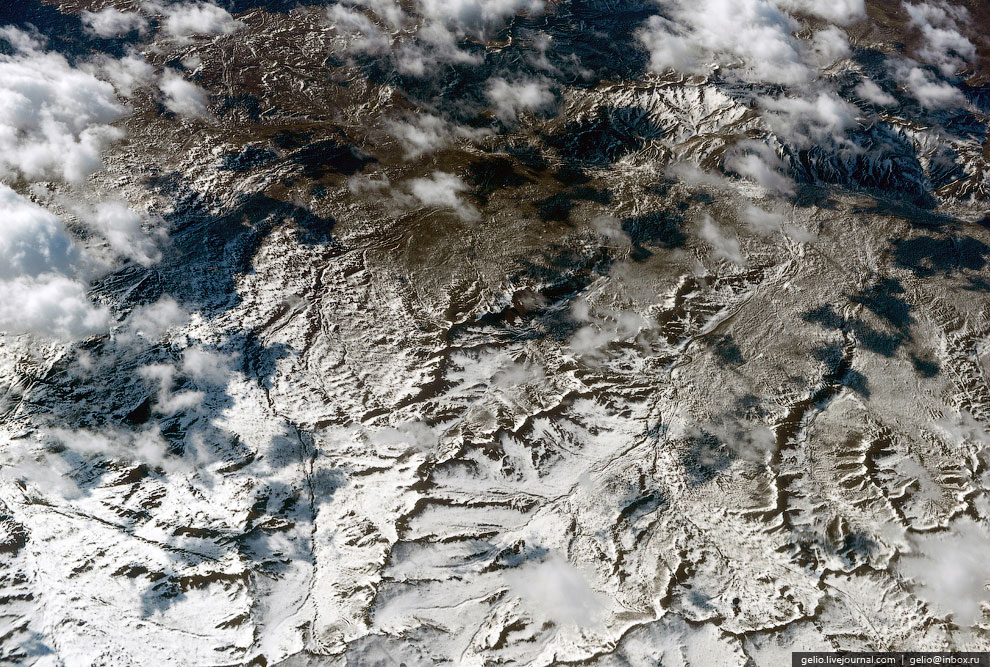 Земля из окна самолета в 2013 году
