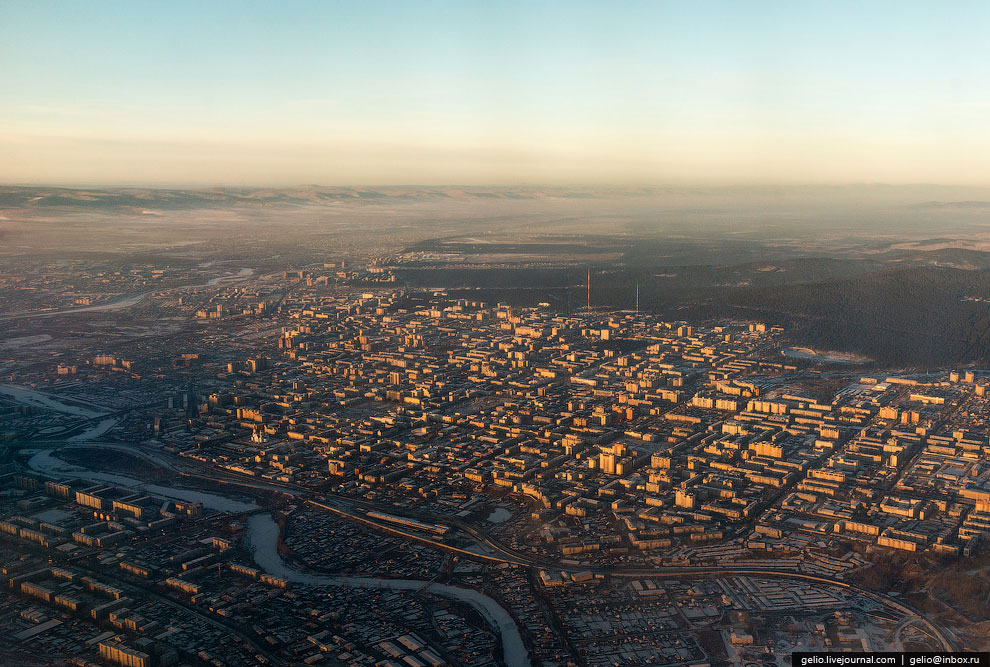 Земля из окна самолета в 2013 году