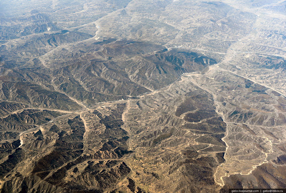 Земля из окна самолета в 2013 году