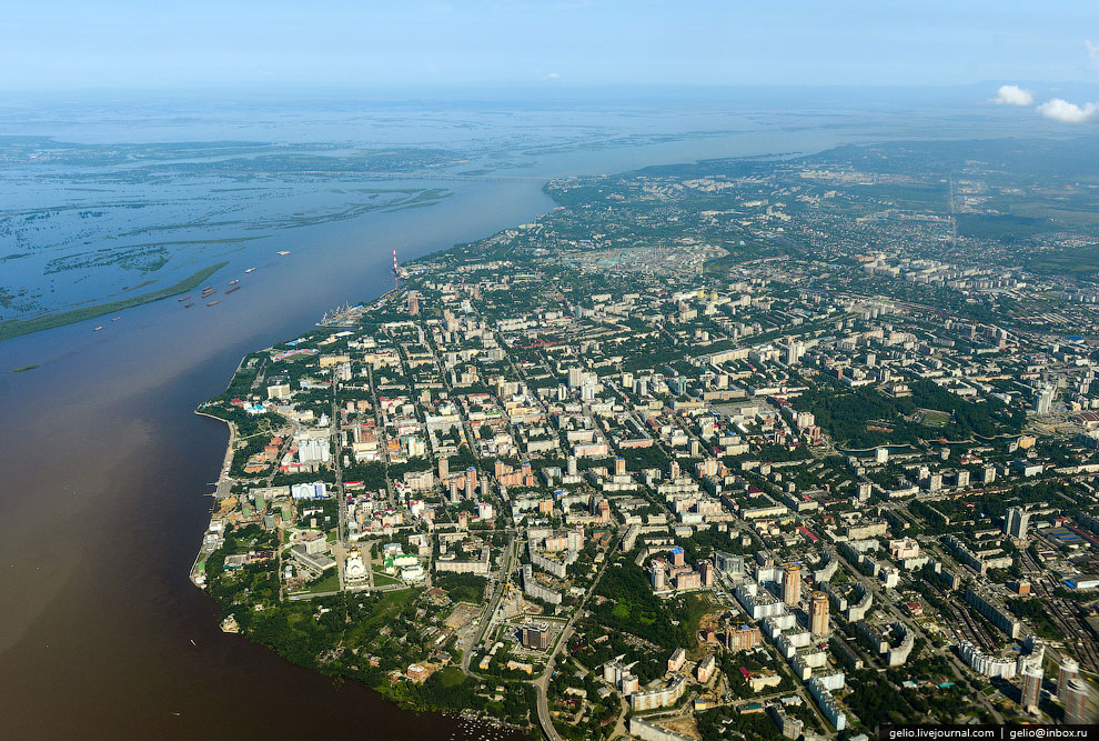 Земля из окна самолета в 2013 году