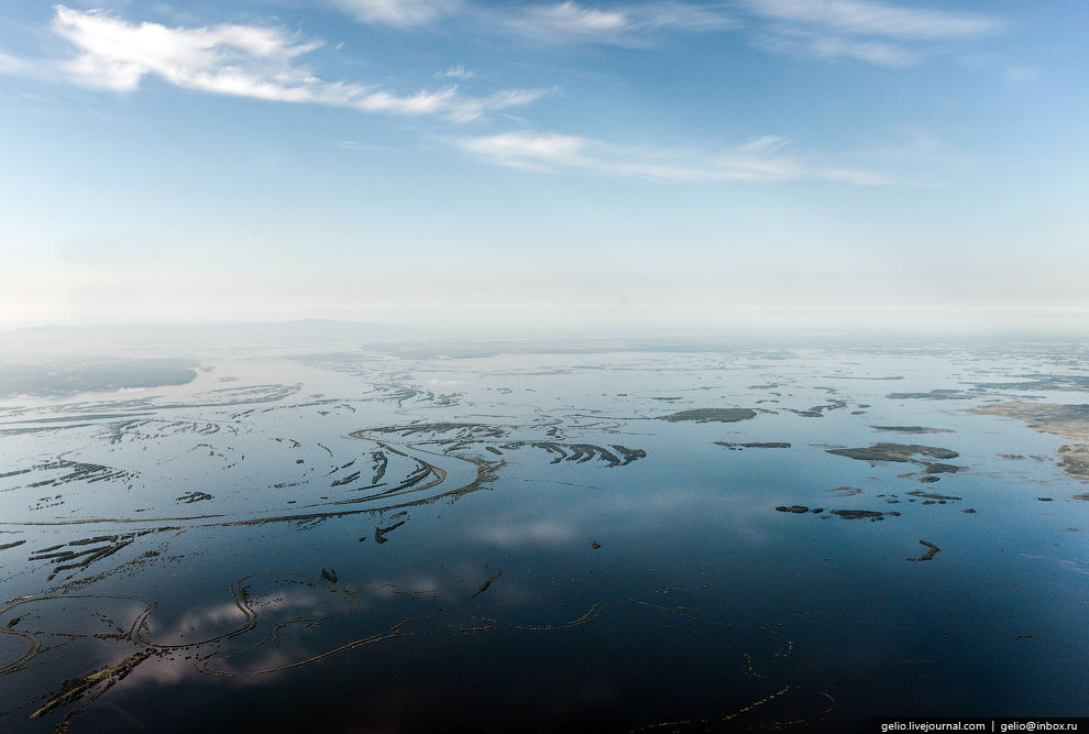 Земля из окна самолета в 2013 году