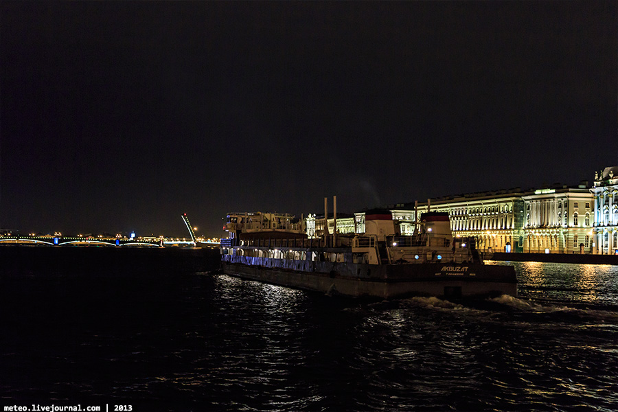 Как устроен Дворцовый мост в Санкт-Петербурге Как устроен Дворцовый мост в Санкт-Петербурге