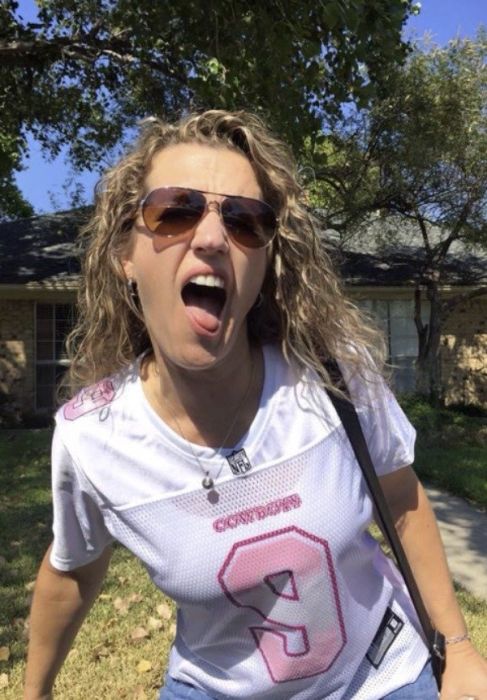 Очаровательные чирлидерши и болельщицы