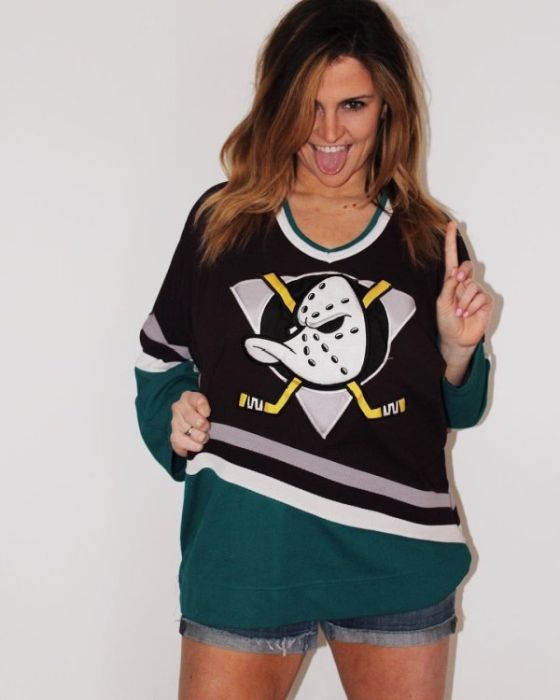 Очаровательные чирлидерши и болельщицы