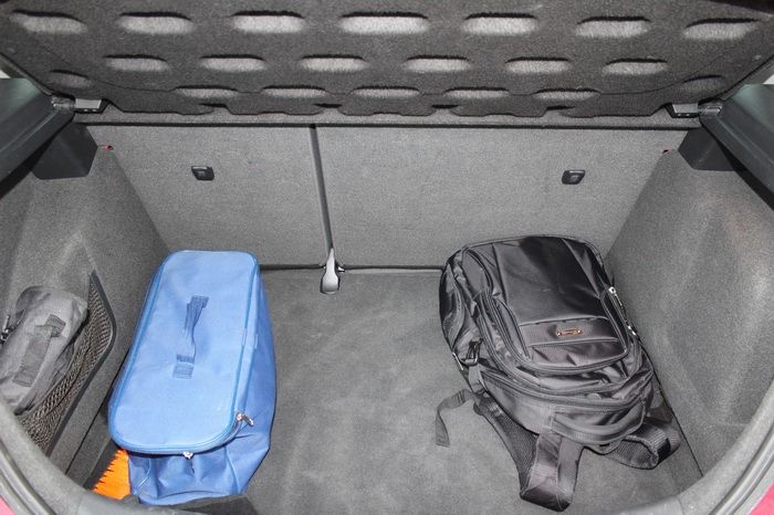 Тест-драйв Seat Leon