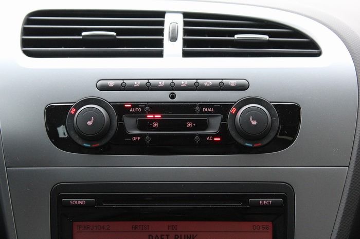 Тест-драйв Seat Leon