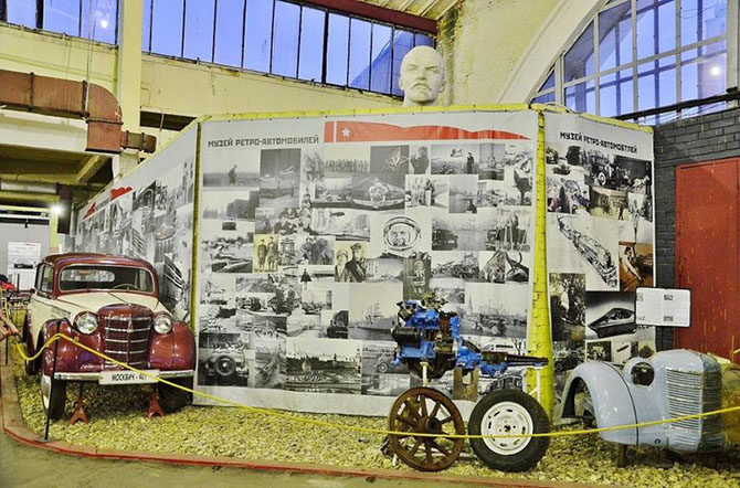Экскурсия по самому крупному в мире музею советских автомобилей Экскурсия по самому крупному в мире музею советских автомобилей