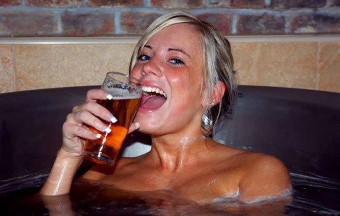 Странные фото с девушками