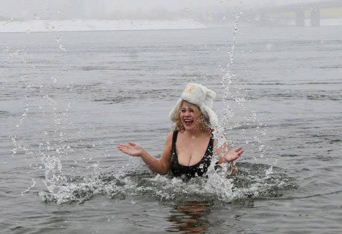 Странные фото с девушками