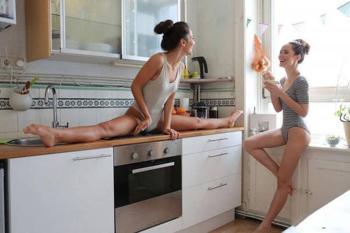 Странные фото с девушками