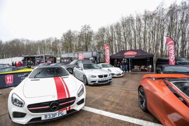 В Великобритании прошла выставка 300 суперкаров на сумму в 106 млн долларов