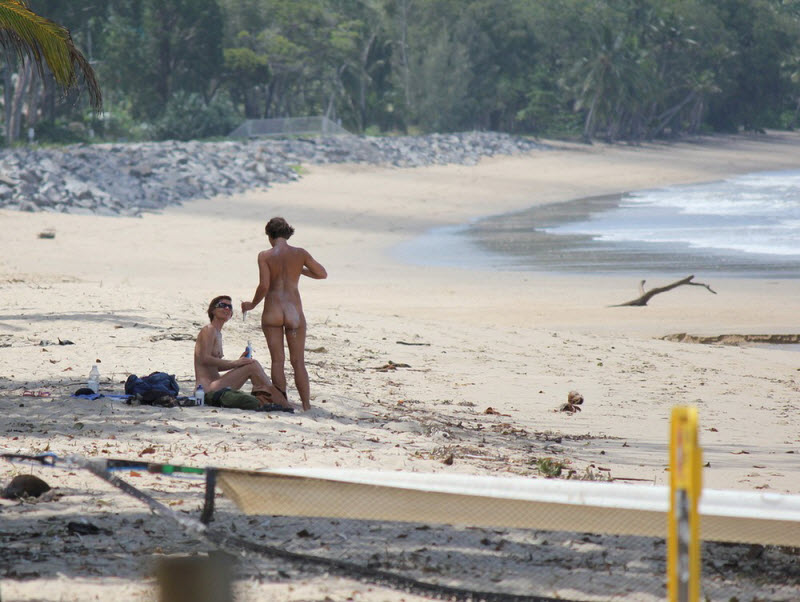 Обнаженный отдых