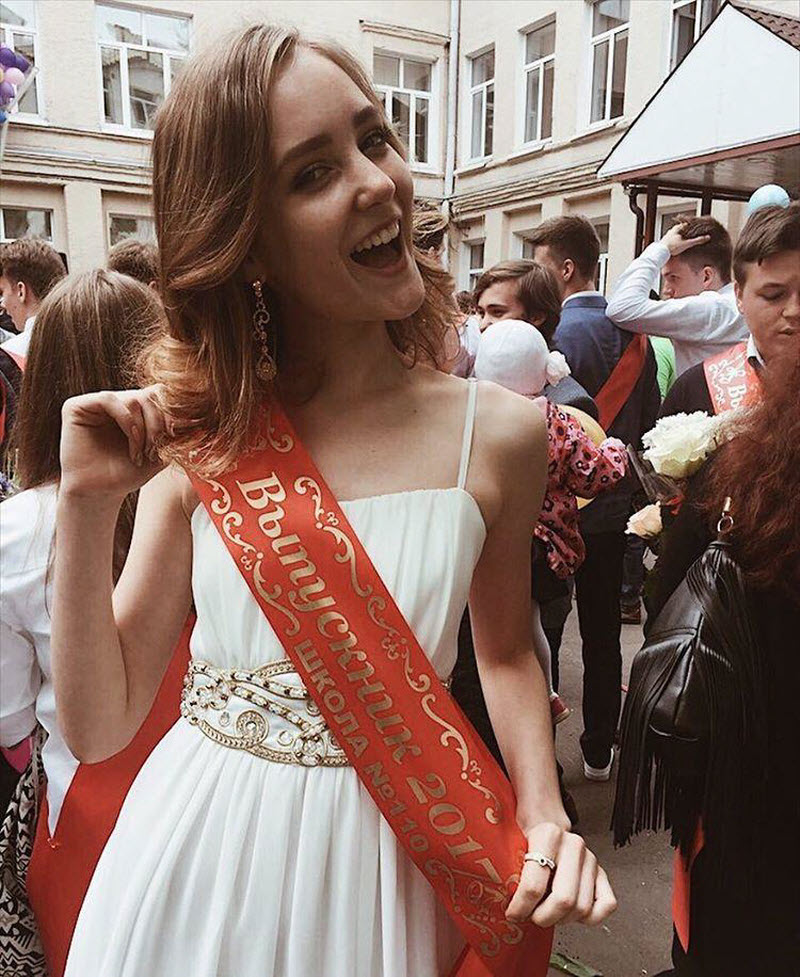 В добрый путь - выпускницы 2017 года