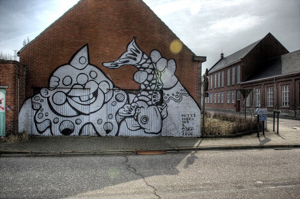 Заброшенная деревня Доэл и ее удивительный стрит-арт Заброшенная деревня Доэл и ее удивительный стрит-арт