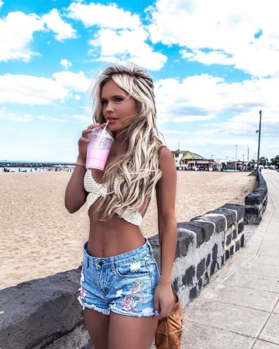 Красавицы в шортах