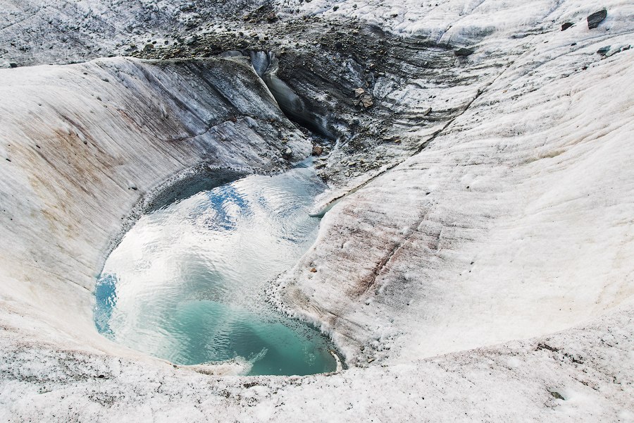 Ледник Адиши на Кавказе Ледник Адиши на Кавказе