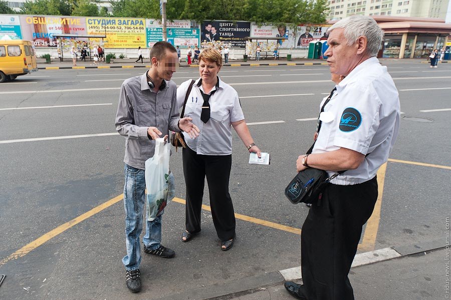 Как ловят «зайцев» на общественном транспорте