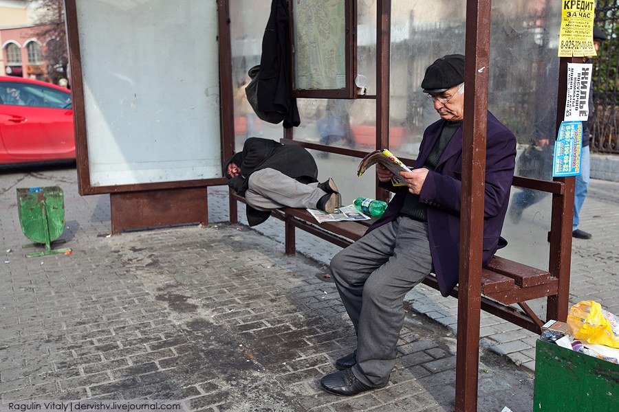 У Курского вокзала в Москве