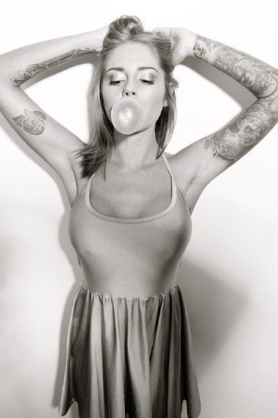 Девушки в татуировках (50 фото)