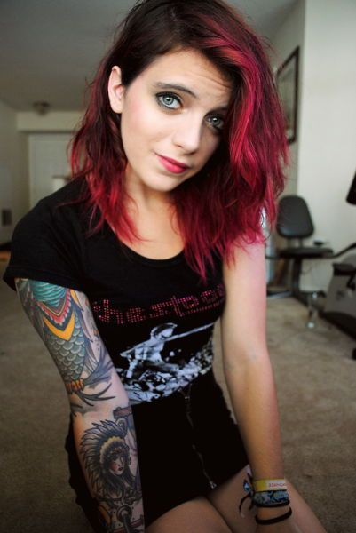 Девушки в татуировках (50 фото)