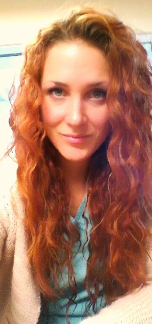 Девушки на работе (45 фото)