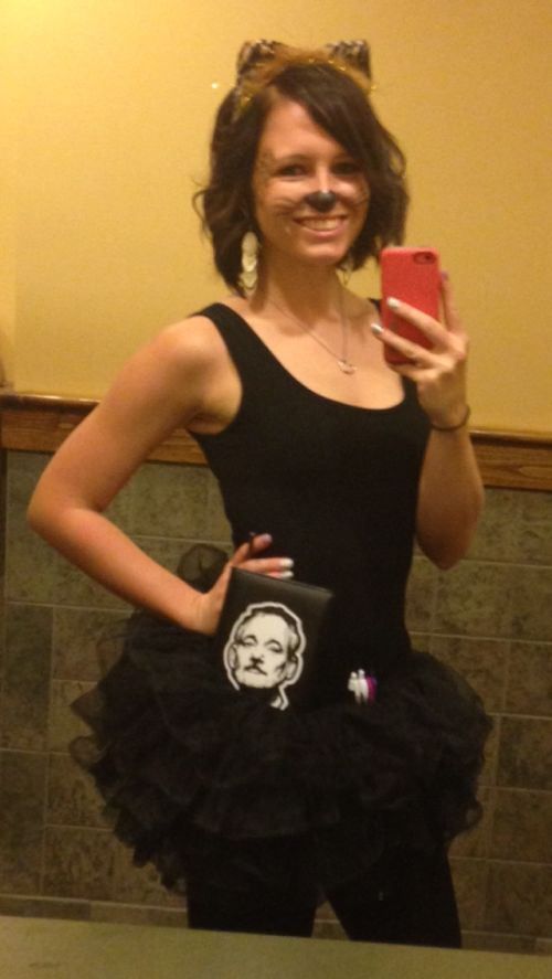 Девушки на работе (45 фото)