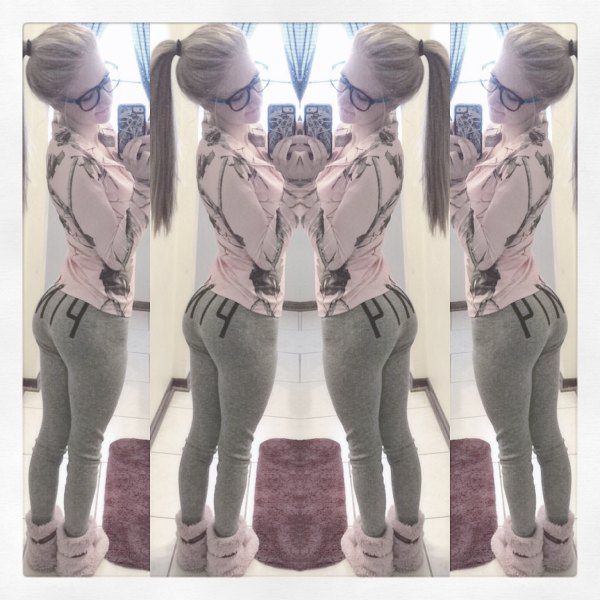 Штаны для йоги - самая практичная одежда для спортивных девушек