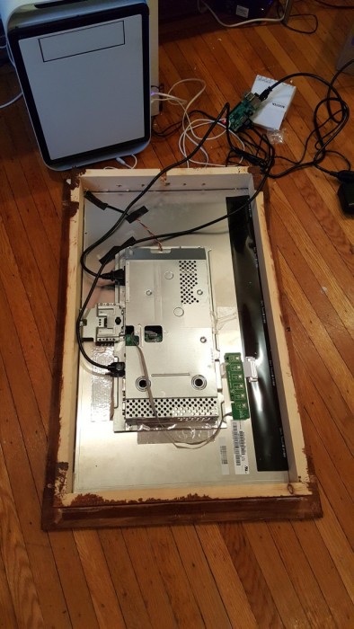 «Умное» зеркало своими руками