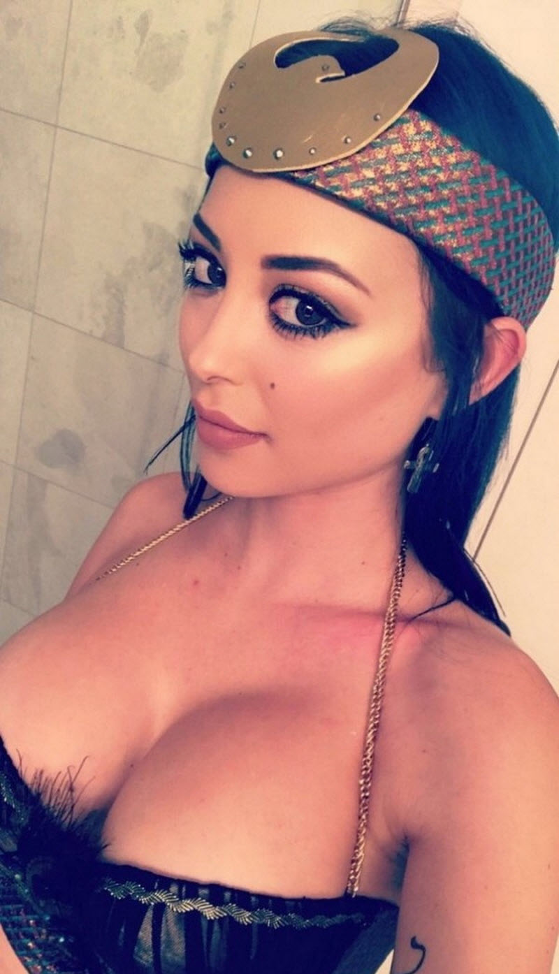 Девушки, которым сложно смотреть в глаза