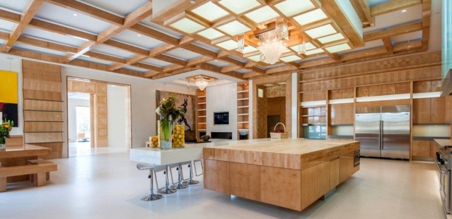 Дочь президента Узбекистана купила дом в Беверли-Хиллз