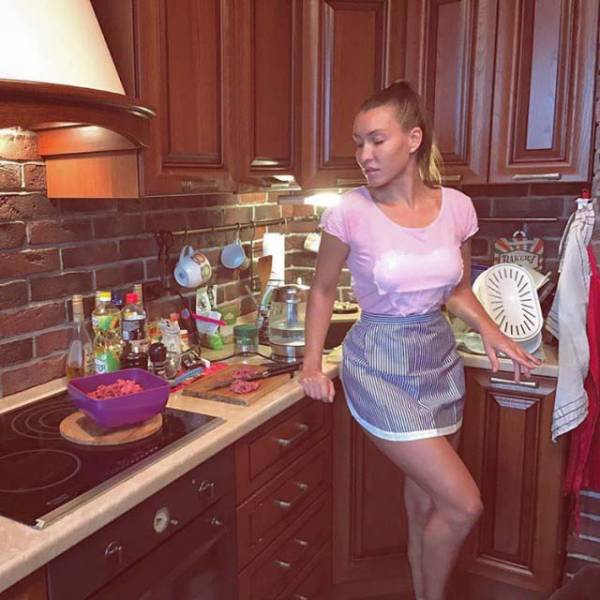 Горячие кухарки