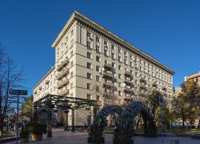 Легендарный Дом писателей с дурной славой: трагические истории реальных жильцов булгаковского Дома Драмлита