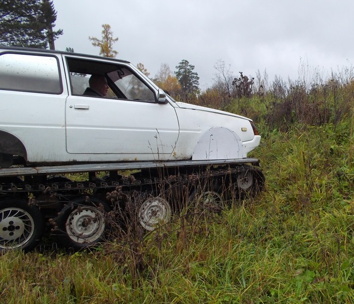 «Таврия»-вездеход: Как из скромной малолитражки сделать доступный гусеничный внедорожник