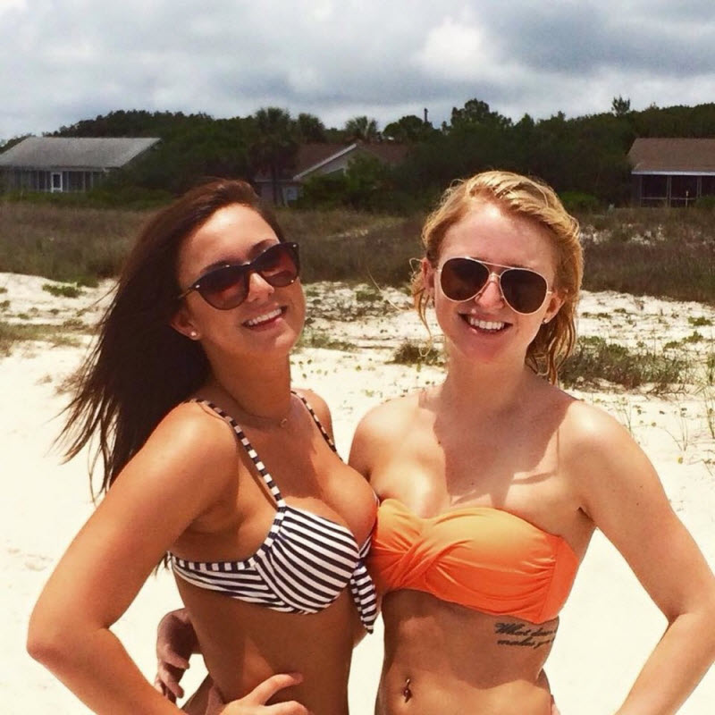 Любительские фото девушек в бикини