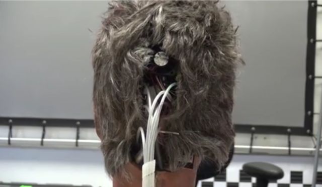 В Великобритании создали робота с человеческой мимикой