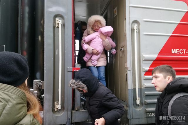 Небезразличные люди помогли вернуться в Россию омичке и ее новорожденной дочери