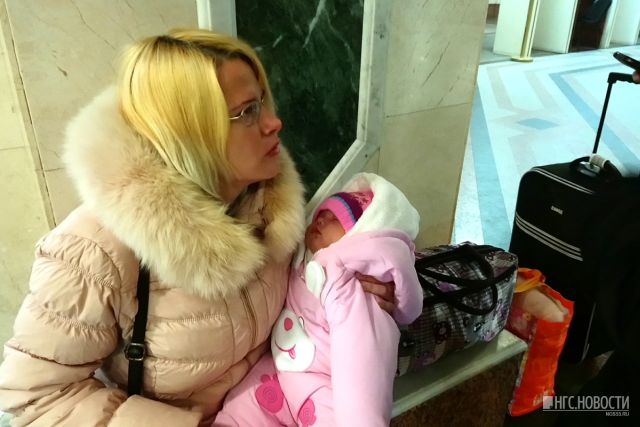 Небезразличные люди помогли вернуться в Россию омичке и ее новорожденной дочери