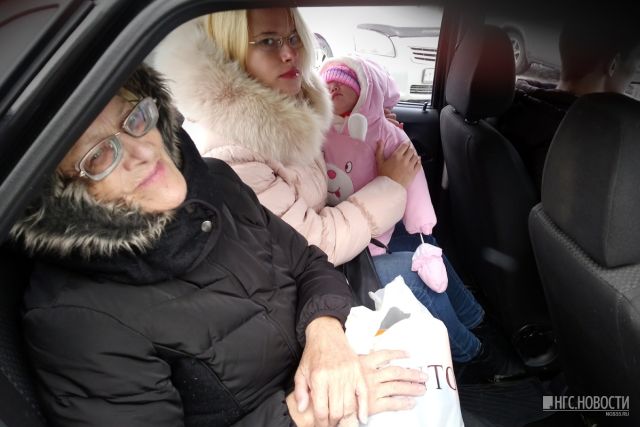 Небезразличные люди помогли вернуться в Россию омичке и ее новорожденной дочери